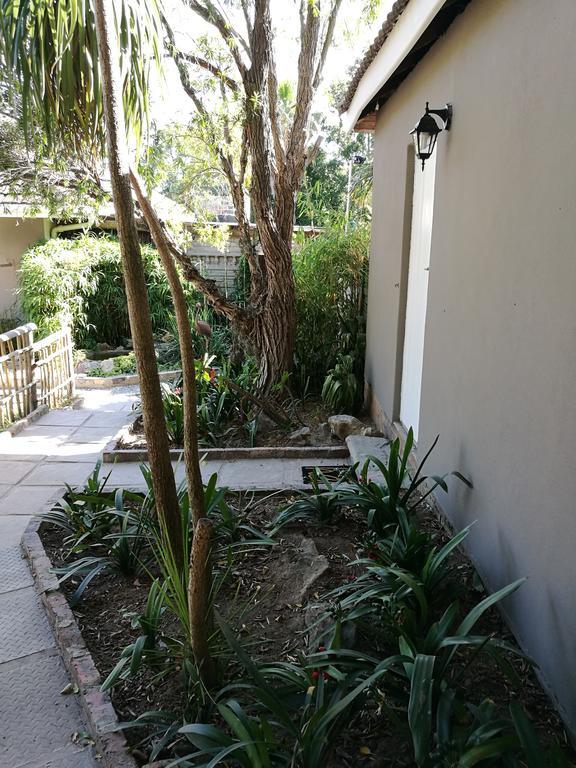 Willows Curve Somerset West Exterior foto